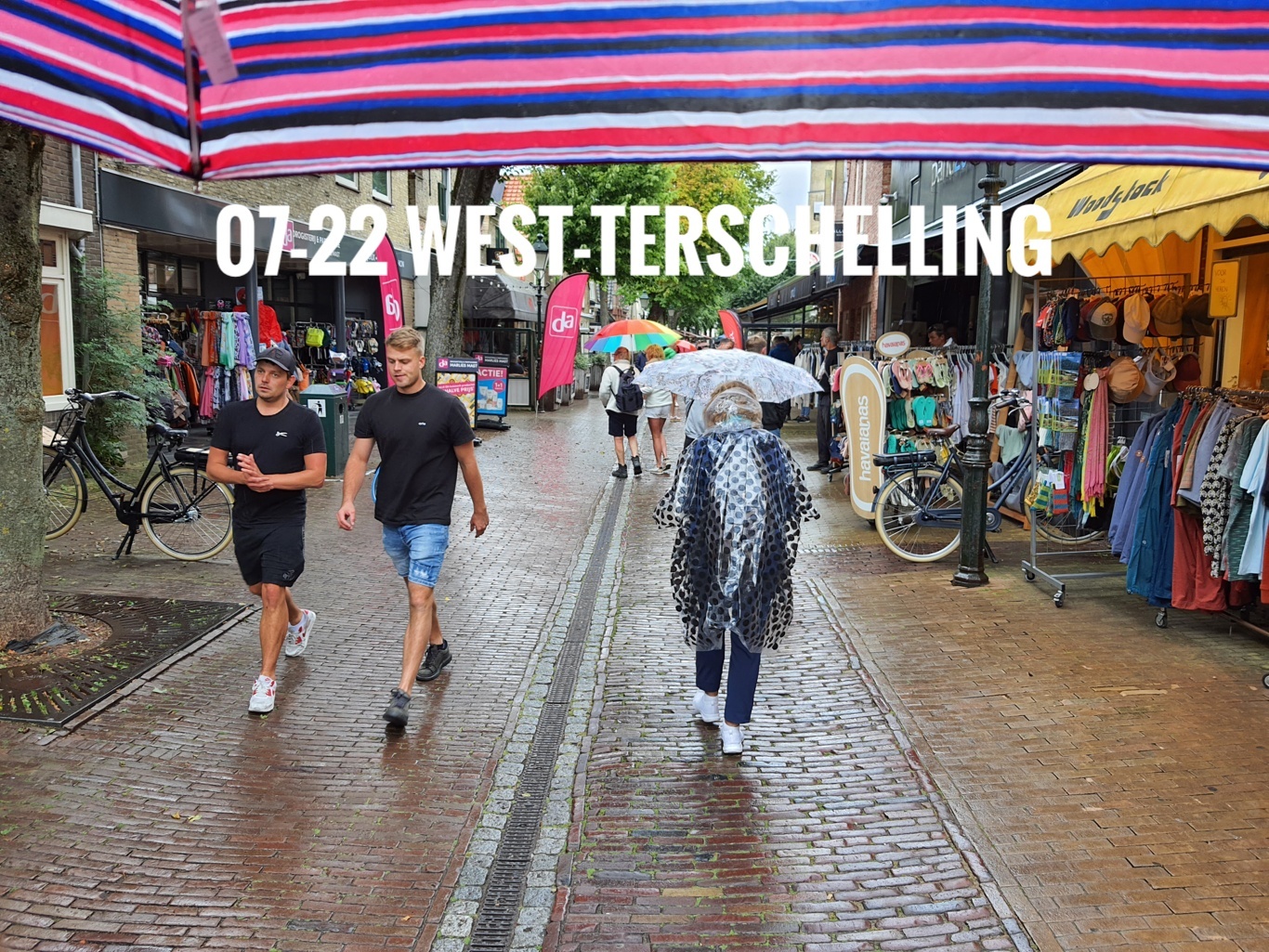 07-22-10-WinkelStraat